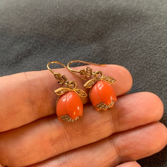 Adorable Juicy Couture Good Tone Flower Earrings With Rhinestones - Picture 6 of 13